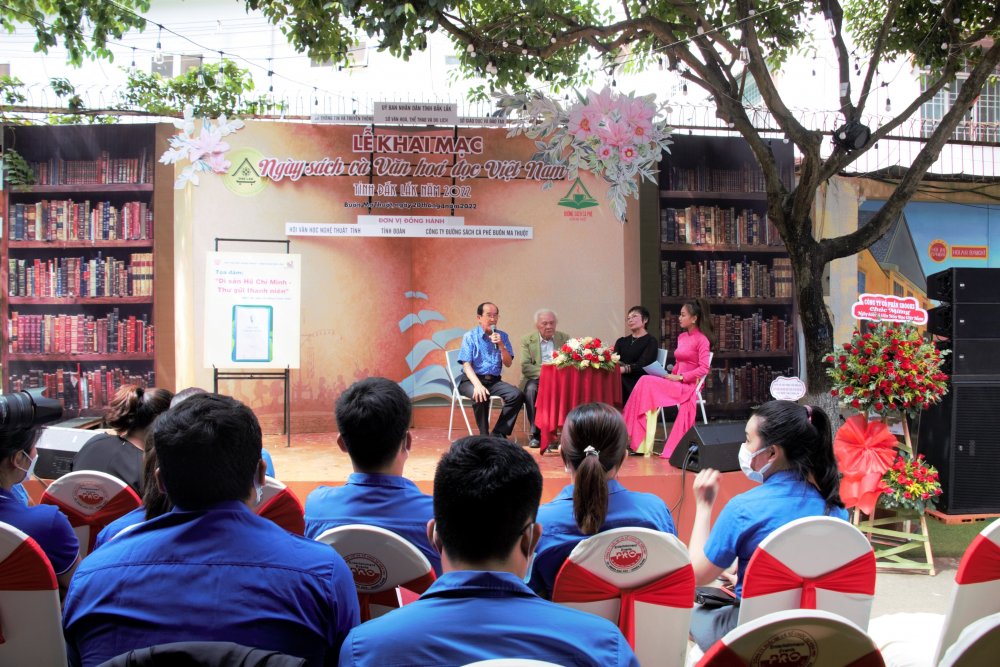 Đắk Lắk: Tọa đàm về cuốn sách Thư gửi thanh niên - Ảnh 1