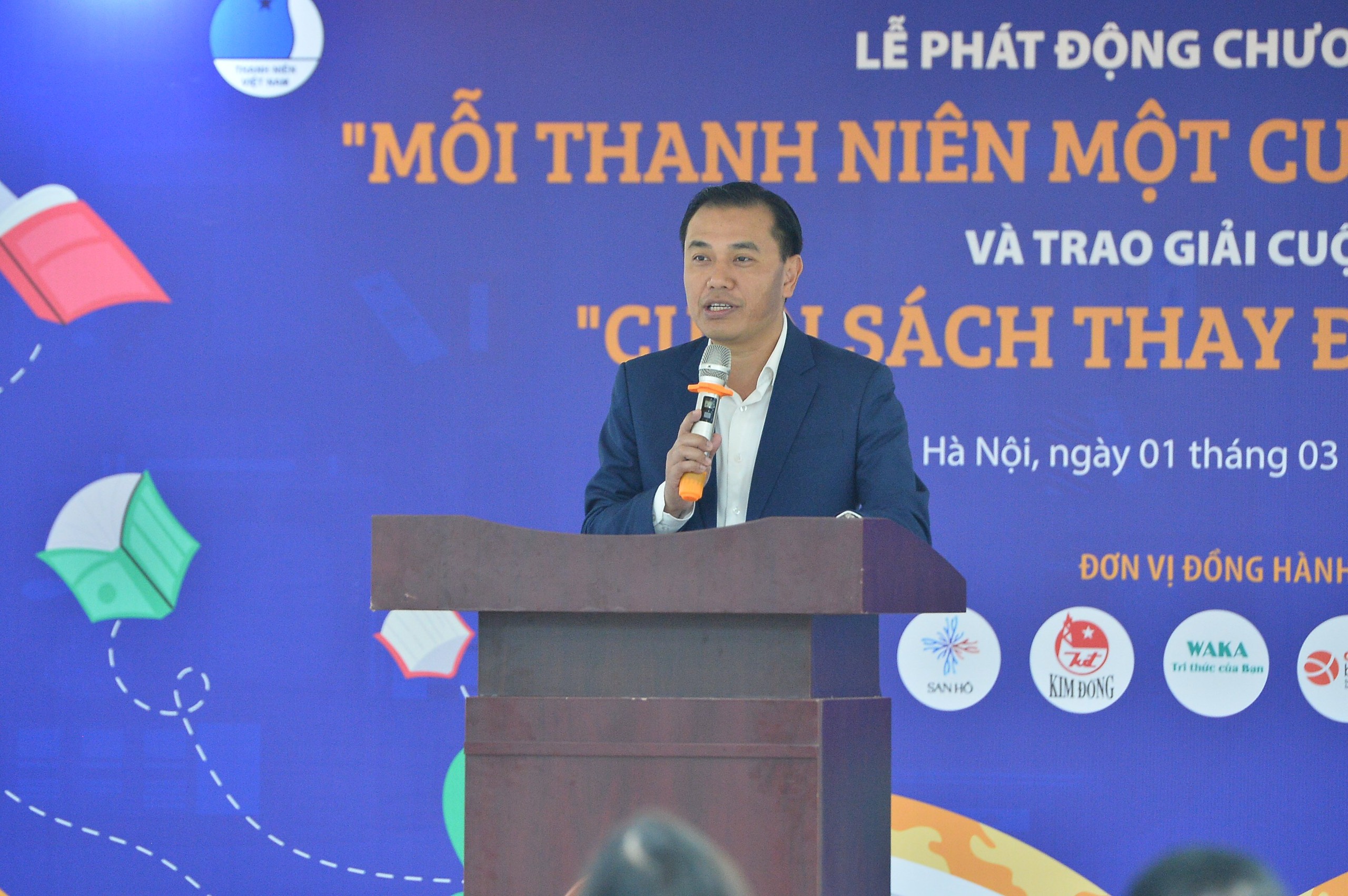 Phát động chương trình “Mỗi thanh niên một cuốn sách làm bạn” và trao giải cuộc thi Cuốn sách thay đổi cuộc đời - Ảnh 2