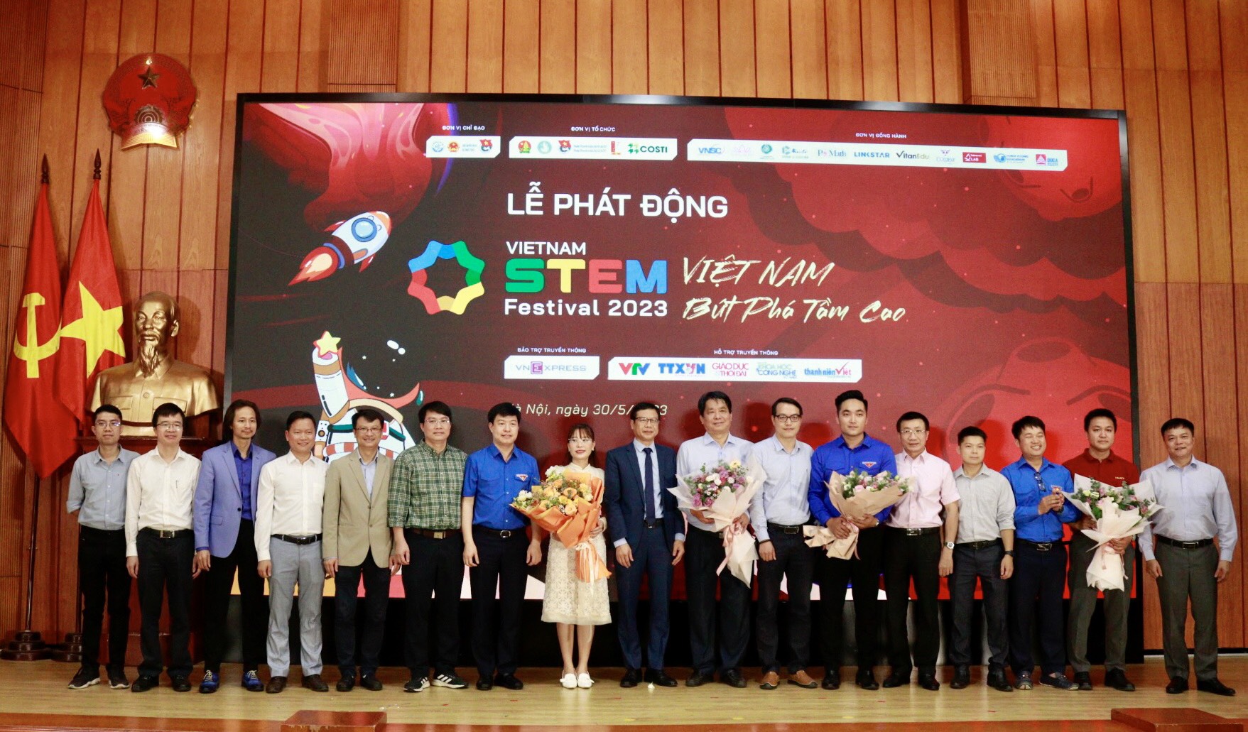 Hệ sinh thái VitanEdu đồng hành cùng Ngày hội STEM Quốc gia lần thứ 9 - Vietnam STEM Festival 2023 với chủ đề Việt Nam - Bứt phá tầm cao - Ảnh 2
