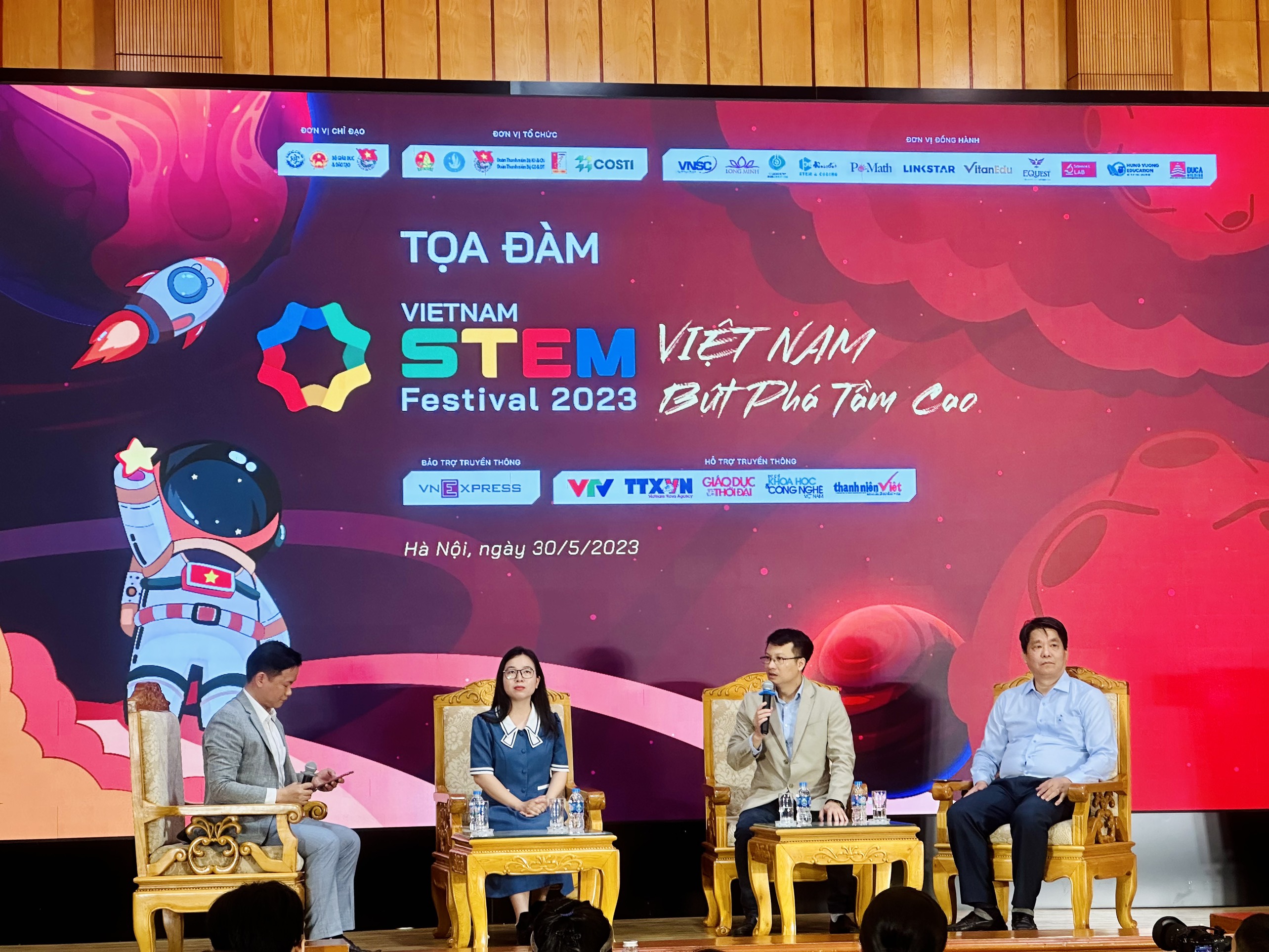 Hệ sinh thái VitanEdu đồng hành cùng Ngày hội STEM Quốc gia lần thứ 9 - Vietnam STEM Festival 2023 với chủ đề Việt Nam - Bứt phá tầm cao - Ảnh 3